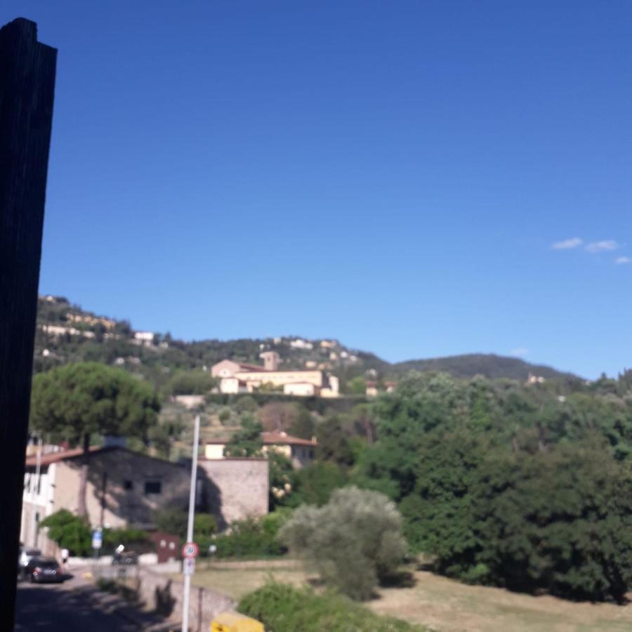La Casa Dei Legni Parlanti Apartman Firenze Kültér fotó